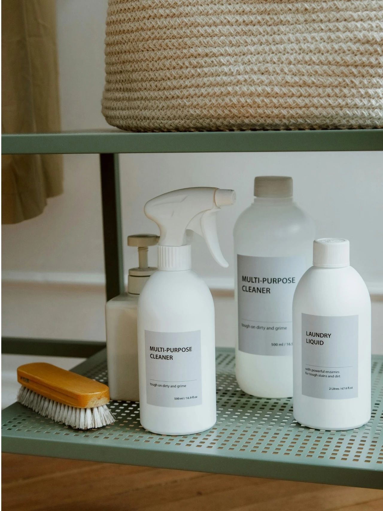 3 3